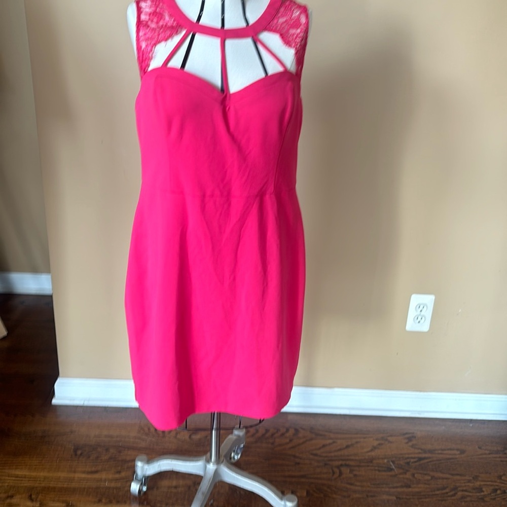 Guess women’s dress size 16